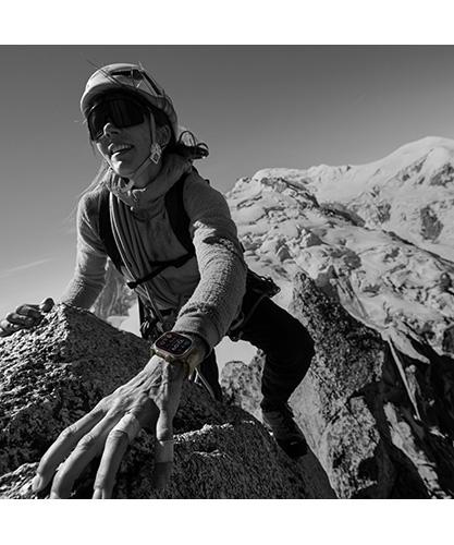 Apple Watch Ultra 2 Mountain Climbing