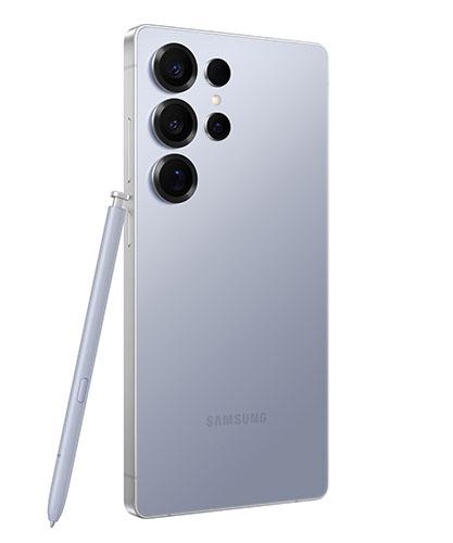 The Galaxy S25 Ultra viewed from back at an angle with the S Pen.